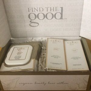 Ogee organic skincare set